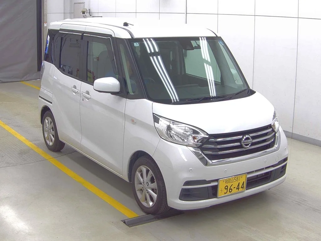 Nissan Dayz Roox B21A 2019